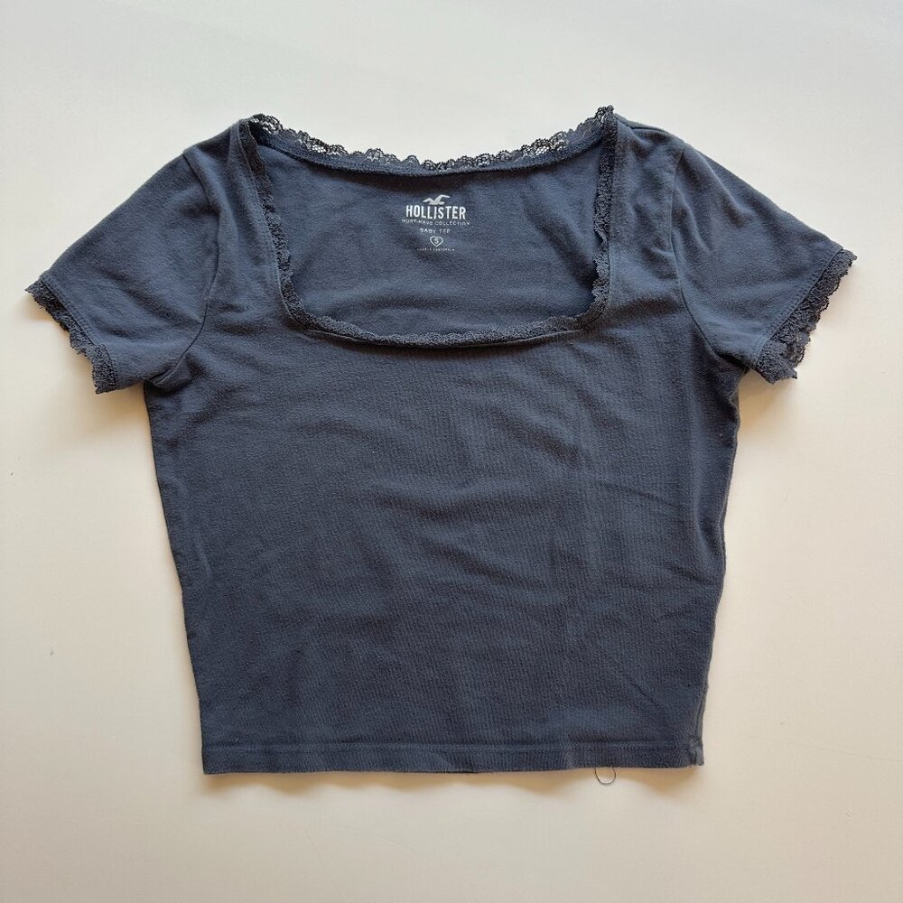 Hollister Blue Baby Tee - S